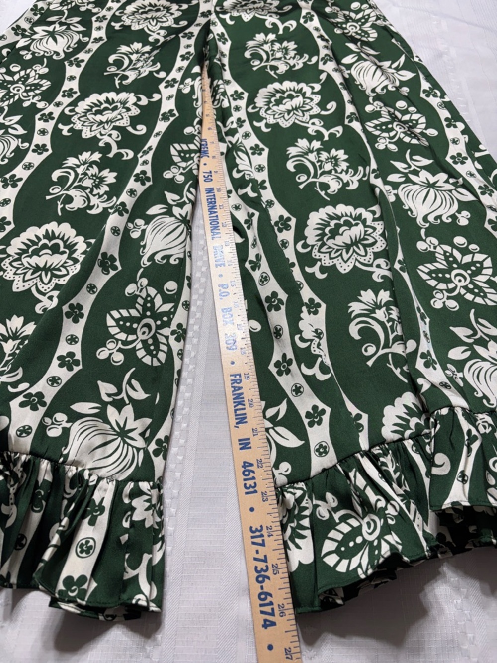 Zara High Waisted SZ L Wide Leg Satin Printed Floral Flowy Green  Pants - Picture 2 of 5